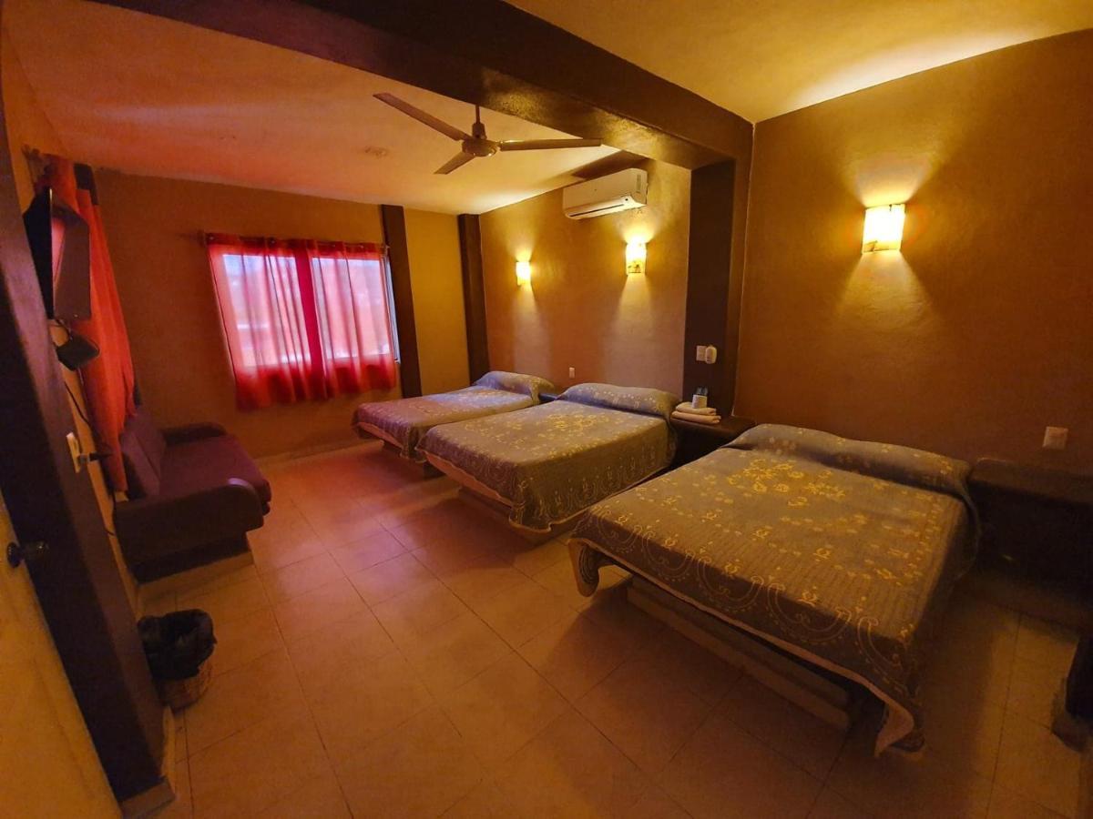 Hotel Amueblados Gaby Zihuatanejo Extérieur photo