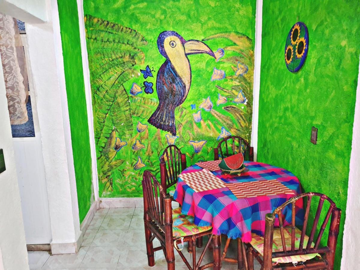 Hotel Amueblados Gaby Zihuatanejo Extérieur photo